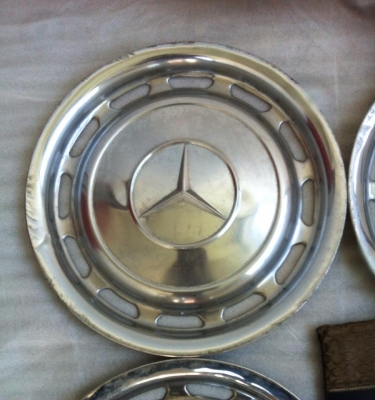 ฝาล้อ benz 14