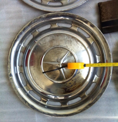 ฝาล้อ benz 14