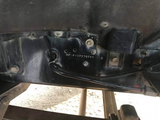 ขาย 2,550,000 ISUZU DECA 360 ปี 55 (แม่ดั้ม-ลูกดั้ม 3 คาน) วิ่ง 37x,xxx กม เครื่องดี คัสชีสวย หัวบางเดิม เอกสารเล่มทะเบียน รถอยู่ จ.ยโสธร 090-771-3710 090-772-3708