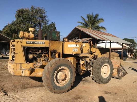 ขาย 199,000 รถตักล้อยาง KOMATSU JH 63 เอวอ่อน (เดินหน้าได้-แต้ถอยไม่ได้) เครื่องดี ปั้มแรง เอกสารชื้อขาย รถอยู่ โคราช 090-772-3710 090-772-3708