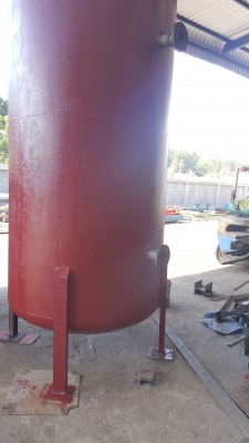 ขายถังลม 4,000 ลิตร 2 ใบ6,000 ลิตร 2ใบๆละ 30,000 บาท ขายถังลม 4,000 ลิตร 2 ใบ6,000 ลิตร 2ใบๆละ 30,000 บาท