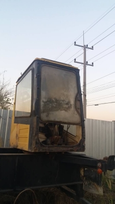 ขาย 20,000 หัวเก๋งแบคโฮ CAT 320 V2 กระจกครบ ไม่มีผุสวย อุปกรภายในครบ หัวเก๋งอยู่ ปทุมธานี 090-772-3710 090-772-3708 ขาย 20,000 หัวเก๋งแบคโฮ CAT 320 V2 กระจกครบ ไม่มีผุสวย อุปกรภายในครบ หัวเก๋งอยู่ ปทุมธานี 090-772-3710 090-772-3708