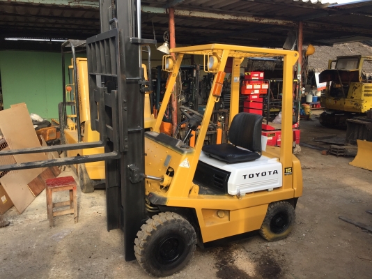 toyota 4fg15 สภาพดีเก่าญี่ปุ่น มีใบอินวอยไม่เคยใช้ในไทย