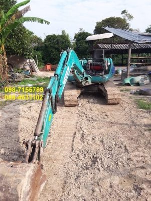 ขาย!! >>> Komatsu Pc40 รุ่น 7 พร้อมใช้งาน <<< เบอร์ติดต่อ 098-7155789 086-4631102
