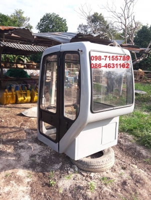 ขาย!! >>> Komatsu Pc30 รุ่น 7 พร้อมใช้งาน มีหัวเก๋งขายแยก <<< เบอร์ติดต่อ 098-7155789 086-4631102