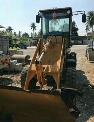 ขาย!! >>> รถตักสภาพดี ราคาเบาๆ 235,000 บาท <<< เบอร์ติดต่อ 098-7155789 086-4631102