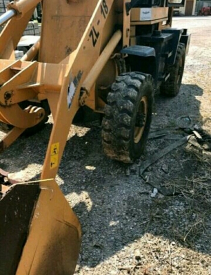 ขาย!! >>> รถตักสภาพดี ราคาเบาๆ 235,000 บาท <<< เบอร์ติดต่อ 098-7155789 086-4631102