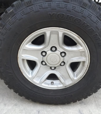ขายล้อLandCruiser Prado 5ก้าน ขอบ16x7 สภาพสวย สีเดิมๆ 4วง