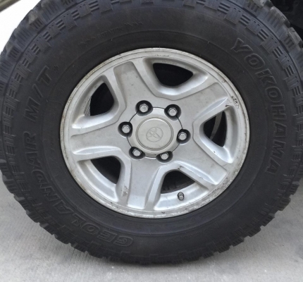 ขายล้อLandCruiser Prado 5ก้าน ขอบ16x7 สภาพสวย สีเดิมๆ 4วง