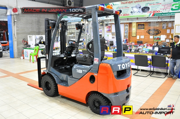 ขายรถโฟล์คลิฟท์มือสอง TOYOTA รุ่น 8FD18-12847 นำเข้าจากประเทศญี่ปุ่น 100\% ไม่เคยใช้งานในไทย