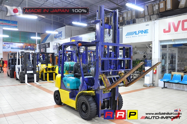 ขายรถโฟล์คลิฟท์มือสอง KOMATSU รุ่น FG20W-12-529663 นำเข้าจากประเทศญี่ปุ่น 100\% ไม่เคยใช้งานในไทย