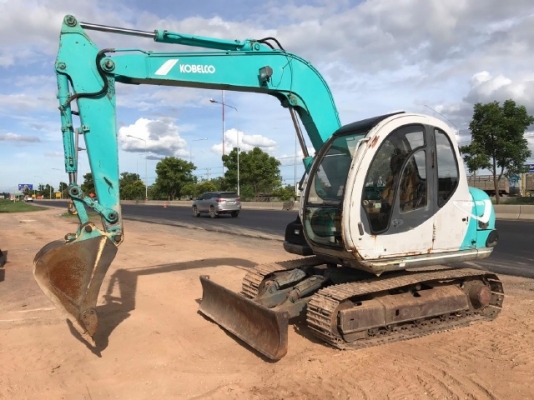 ขายรถแบคโฮ KOBELCO SK60 MARK 5 คอนโทรลสั้น รถนอกนำเข้าจากญี่ปุ่น สภาพสวยพร้อมใช้ มีVDOการทำงานครับ