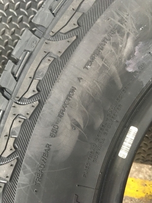 HANKOOK Dynapro AT-M 265/65R17 เส้นละ 4,500 บาท