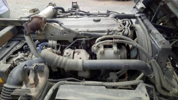 รถอีซูซุ 6 ล้อดั้ม NPR 150 แรงม้า. ปี 54. , ( รถวิ่ง 1xx,xxx กม. ) สนใจติดต่อ 081 - 6079515