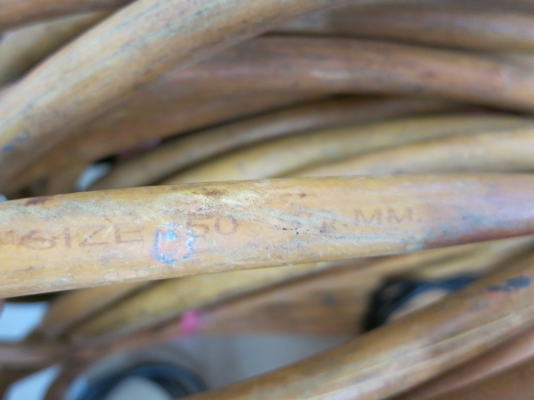 ตู้เชื่อม หูหิ้ว แบบหนัก ทองแดง The sun รุ่น BX6-200 ขนาด 200A สภาพดี พร้อมสายเชื่อมอย่างดี 30 เมตร ตู้เชื่อม หูหิ้ว แบบหนัก ทองแดง The sun รุ่น BX6-200 ขนาด 200A สภาพดี พร้อมสายเชื่อมอย่างดี 30 เมตร