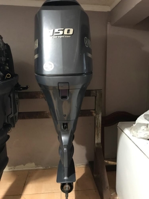 เครื่องเรือYamaha 150 HP สภาพใหม่มากๆ