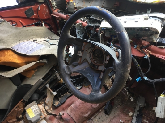 ซากรถ ซากรถ