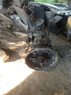 ขาย เกียร์สิบล้อ HINO สิงไฮเทค 3M พร้อมใช้งาน