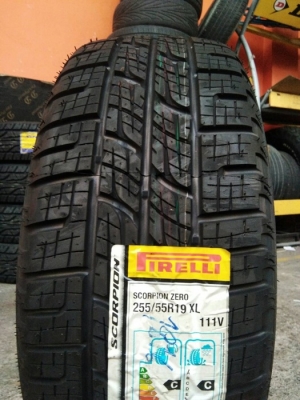 PIRELLI SCORPION ZERO 255/55R19 เส้นละ 6,800 บาท PIRELLI SCORPION ZERO 255/55R19 เส้นละ 6,800 บาท