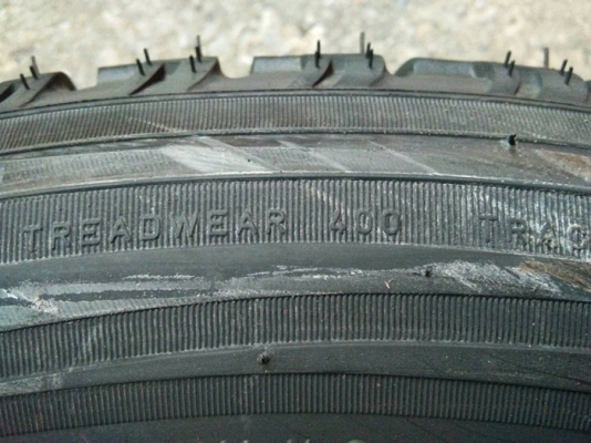 PIRELLI SCORPION ZERO 255/55R19 เส้นละ 6,800 บาท PIRELLI SCORPION ZERO 255/55R19 เส้นละ 6,800 บาท