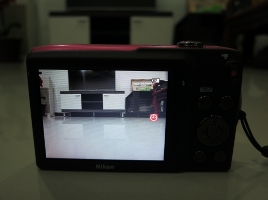 กล้องดิจิตอล Nikon Coolpix S3300 16 MP ที่ชาร์ท เมม 2GB สภาพดี ส่งฟรี กล้องดิจิตอล Nikon Coolpix S3300 16 MP ที่ชาร์ท เมม 2GB สภาพดี ส่งฟรี