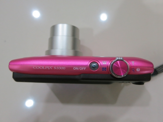 กล้องดิจิตอล Nikon Coolpix S3300 16 MP ที่ชาร์ท เมม 2GB สภาพดี ส่งฟรี กล้องดิจิตอล Nikon Coolpix S3300 16 MP ที่ชาร์ท เมม 2GB สภาพดี ส่งฟรี