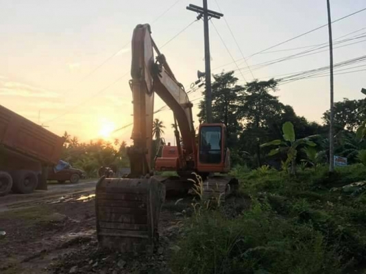ขายด่วน!! Daewoo 220 ไมล์ 10,xxx สภาพสวยค่ะ ขายด่วน!! Daewoo 220 ไมล์ 10,xxx สภาพสวยค่ะ