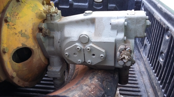 ขายคับ เครื่องพร้อมปั้ม ( ใส่กับ รุ่น 60 คับ ) ขายคับ เครื่องพร้อมปั้ม ( ใส่กับ รุ่น 60 คับ )