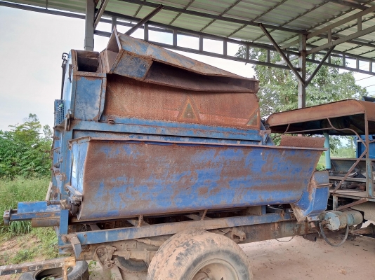 ขายรถนวดข้าวเครื่อง150แรง ขายรถนวดข้าวเครื่อง150แรง