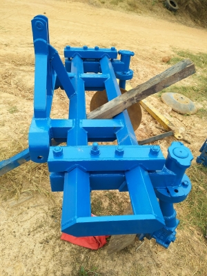 ขายยกร่องรถไถฟอร์ด