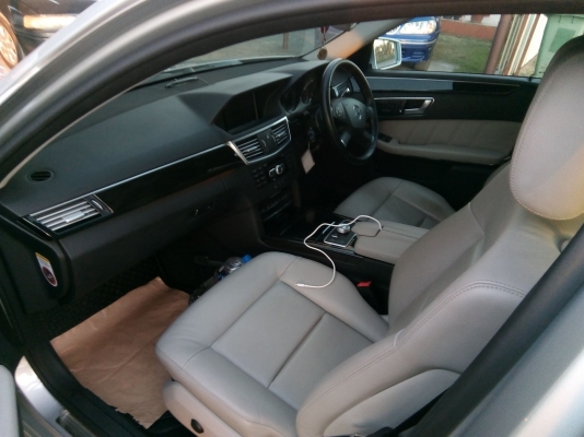 BENZ E250 CGI ปี2012 เครื่อง1800 รถเดิมสวยๆไม่เคยทำสี (มือหนึ่งป้ายแดง ) สภาพดีพร้อมใช้งาน