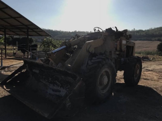 ขาย 199,000 บาท KOMATSU JH63 เอวอ่อน (เดินหน้าได้-แต้ถอยไม่ได้) เครื่องดี ปั้มแรง เอกสารชื้อขาย  รถอยู่ โคราช โทร 0610710295