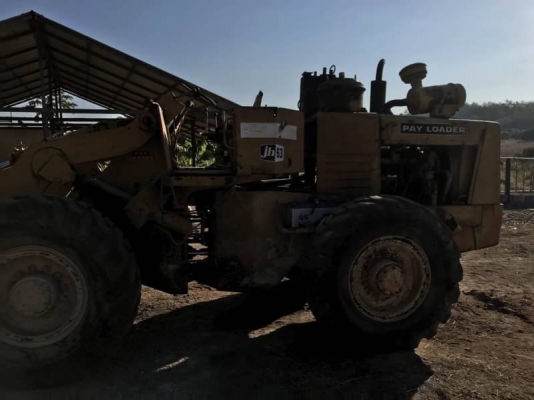 ขาย 199,000 บาท KOMATSU JH63 เอวอ่อน (เดินหน้าได้-แต้ถอยไม่ได้) เครื่องดี ปั้มแรง เอกสารชื้อขาย  รถอยู่ โคราช โทร 0610710295