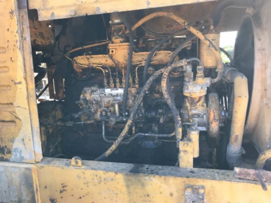 ขาย 199,000 บาท KOMATSU JH63 เอวอ่อน (เดินหน้าได้-แต้ถอยไม่ได้) เครื่องดี ปั้มแรง เอกสารชื้อขาย  รถอยู่ โคราช โทร 0610710295