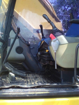 KOMATSU PC200-8 เอกสารเล่ม ราคา 1,400,000 รถตรัง