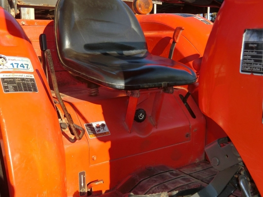 L4708 รถสวย พร้อมใช้งานคะ ทำงาน 1293ชม มีเล่มทะเบียนพร้อมโอน ราคา420000฿ต่อรองได้คะ สนใจติดต่อสอบถาม0906910337 พิกัด!!ร้านส.เจริญแทรกเตอร์ พิษณุโลก