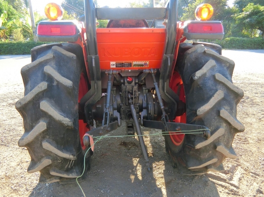 L4708 รถสวย พร้อมใช้งานคะ ทำงาน 1293ชม มีเล่มทะเบียนพร้อมโอน ราคา420000฿ต่อรองได้คะ สนใจติดต่อสอบถาม0906910337 พิกัด!!ร้านส.เจริญแทรกเตอร์ พิษณุโลก