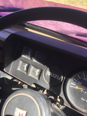 ขาย หน้ายาว  185  แรง  บรรทุกน้ำ 5,000 ลิตร  รถสวยๆ  ตามภาพ  ราคา  350,000  บาท