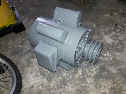 ขาย !! มอเตอร์.โตชิบ้า.ขนาด3แรง220v.สภาพเดิมๆ.พร้อมใช้งาน