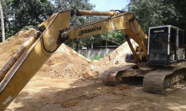 PC 200-5 ซีเรียลสูง 650,000 เน็ต รถสงขลา