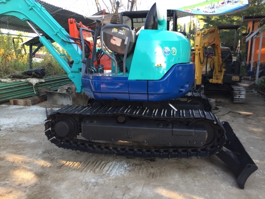 kubota u30 ปั๊มนิ้วคอนโทรลสั้น สี่สูบเก่าญี่ปุ่นไม่เคยใช้ในไทย kubota u30 ปั๊มนิ้วคอนโทรลสั้น สี่สูบเก่าญี่ปุ่นไม่เคยใช้ในไทย