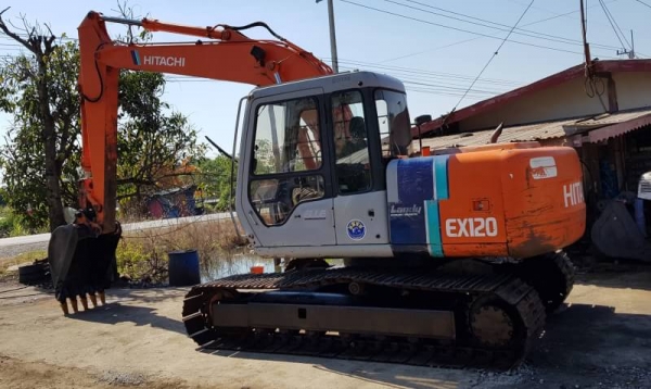 ขายด่วนรถเเบคโฮHITACHIEX120-2รหัส12N 37730รถนอกเพื่งนำเข้ามาใหม่สวยเดิมๆเคื่องดีปั่มแรงบูมอามร์สวยเร็วแรงไม่โหลด เครื่องอีซุซุ 4BD1 เทอร์โบยังไม่เคยใช้งานในไทยเลย