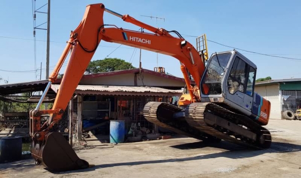 ขายด่วนรถเเบคโฮHITACHIEX120-2รหัส12N 37730รถนอกเพื่งนำเข้ามาใหม่สวยเดิมๆเคื่องดีปั่มแรงบูมอามร์สวยเร็วแรงไม่โหลด เครื่องอีซุซุ 4BD1 เทอร์โบยังไม่เคยใช้งานในไทยเลย