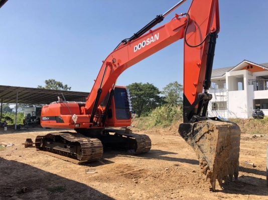 ขออนุญาติขายรถ DAEWOO220LCเอกสารใบชื้อขายไฟฟ้าครบพร้อมใช้งานช่วงล่างเต็มเครื่องปั้มดีราคา680000 สนใจติดต่อ0853224877-0988930465 ขออนุญาติขายรถ DAEWOO220LCเอกสารใบชื้อขายไฟฟ้าครบพร้อมใช้งานช่วงล่างเต็มเครื่องปั้มดีราคา680000 สนใจติดต่อ0853224877-0988930465