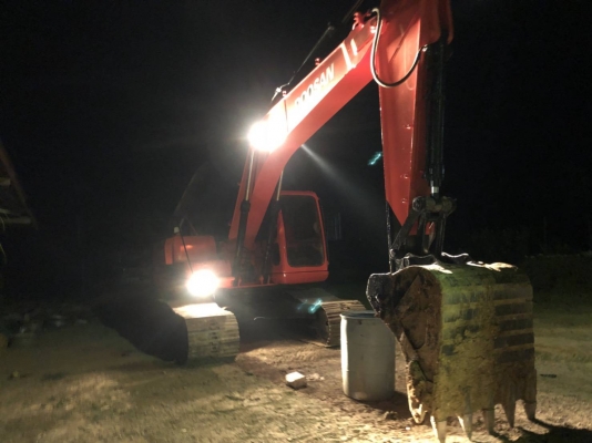 ขออนุญาติขายรถ DAEWOO220LCเอกสารใบชื้อขายไฟฟ้าครบพร้อมใช้งานช่วงล่างเต็มเครื่องปั้มดีราคา680000 สนใจติดต่อ0853224877-0988930465 ขออนุญาติขายรถ DAEWOO220LCเอกสารใบชื้อขายไฟฟ้าครบพร้อมใช้งานช่วงล่างเต็มเครื่องปั้มดีราคา680000 สนใจติดต่อ0853224877-0988930465