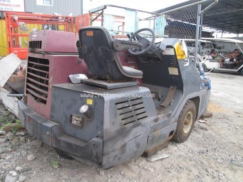 ราคาปกติ 390,000 บาท ลด 30\%รถทำความสะอาด รุ่น AM-9D รหัสสินค้า 80904622 โทร 081-8283376  www.nihonmono.com