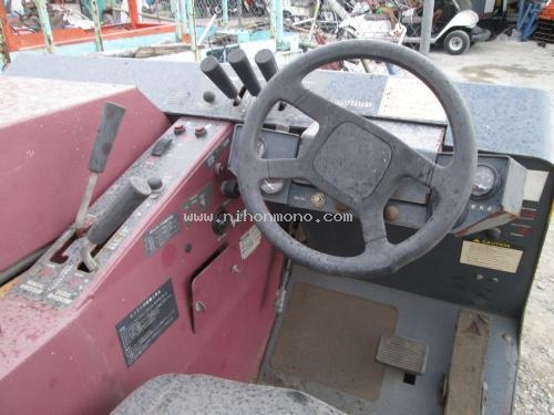 ราคาปกติ 390,000 บาท ลด 30\%รถทำความสะอาด รุ่น AM-9D รหัสสินค้า 80904622 โทร 081-8283376  www.nihonmono.com