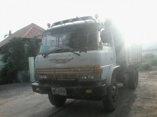 Hino F18 เครื่อง em100 220 แรงม้า เกียร์อิตั้น เบรคทิฟฟี่ ยางเต็ม Hino F18 เครื่อง em100 220 แรงม้า เกียร์อิตั้น เบรคทิฟฟี่ ยางเต็ม