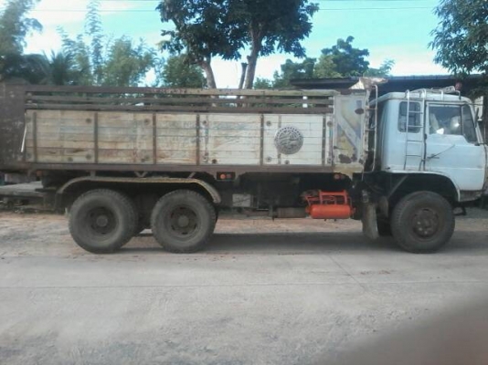 Hino F18 เครื่อง em100 220 แรงม้า เกียร์อิตั้น เบรคทิฟฟี่ ยางเต็ม Hino F18 เครื่อง em100 220 แรงม้า เกียร์อิตั้น เบรคทิฟฟี่ ยางเต็ม