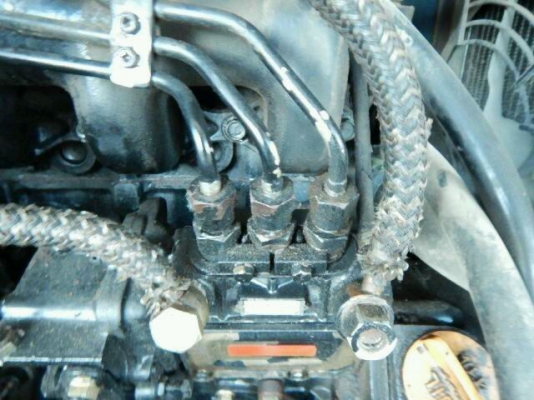 ขายแบคโฮ kobelco sk032 เทียบเท่า pc35 เก่าเจแปนอินวอล์ย